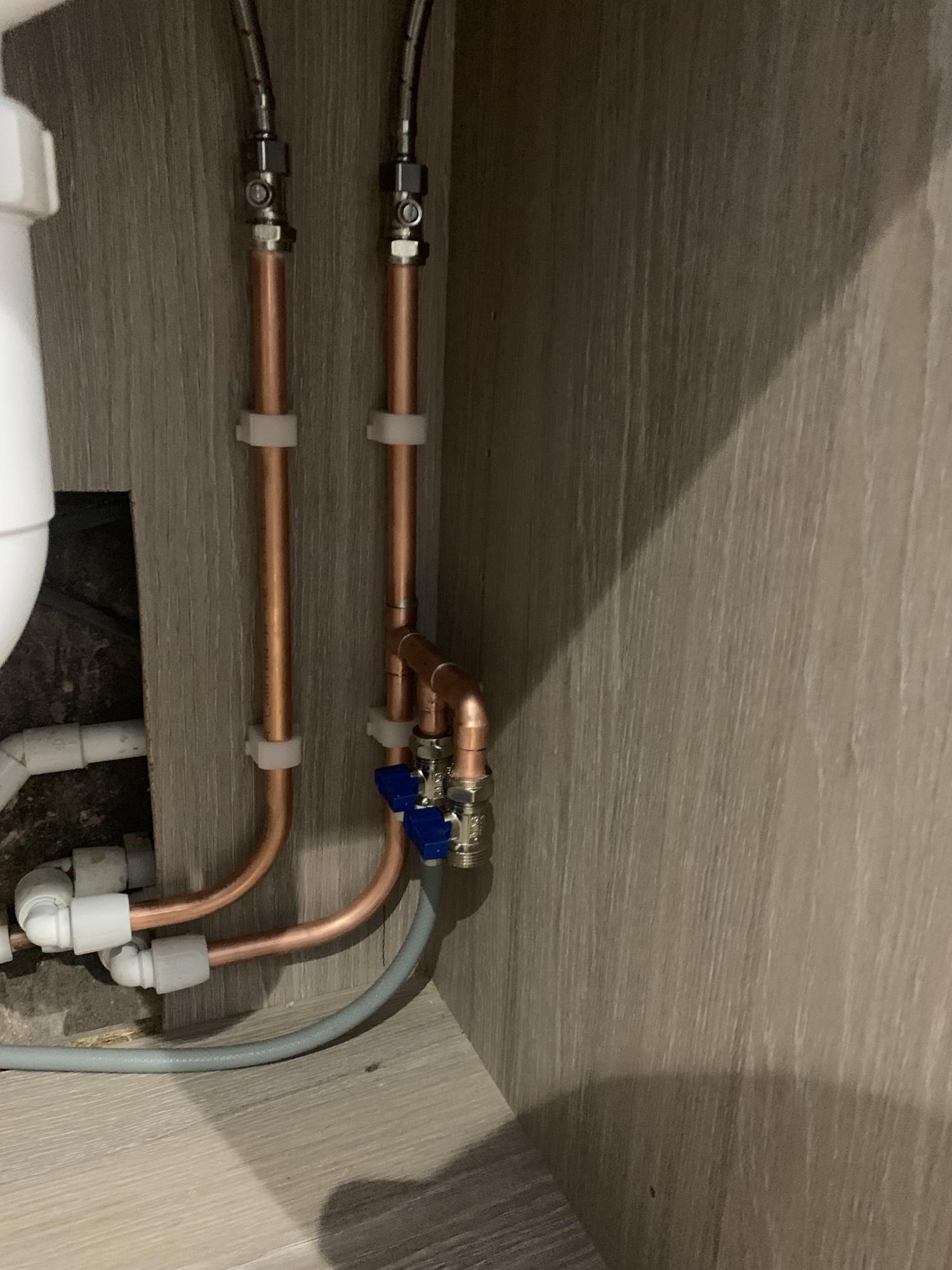 Plumbing Heating and Pipe Work - Finesse UK -  PLUMBING & HEATING LTD