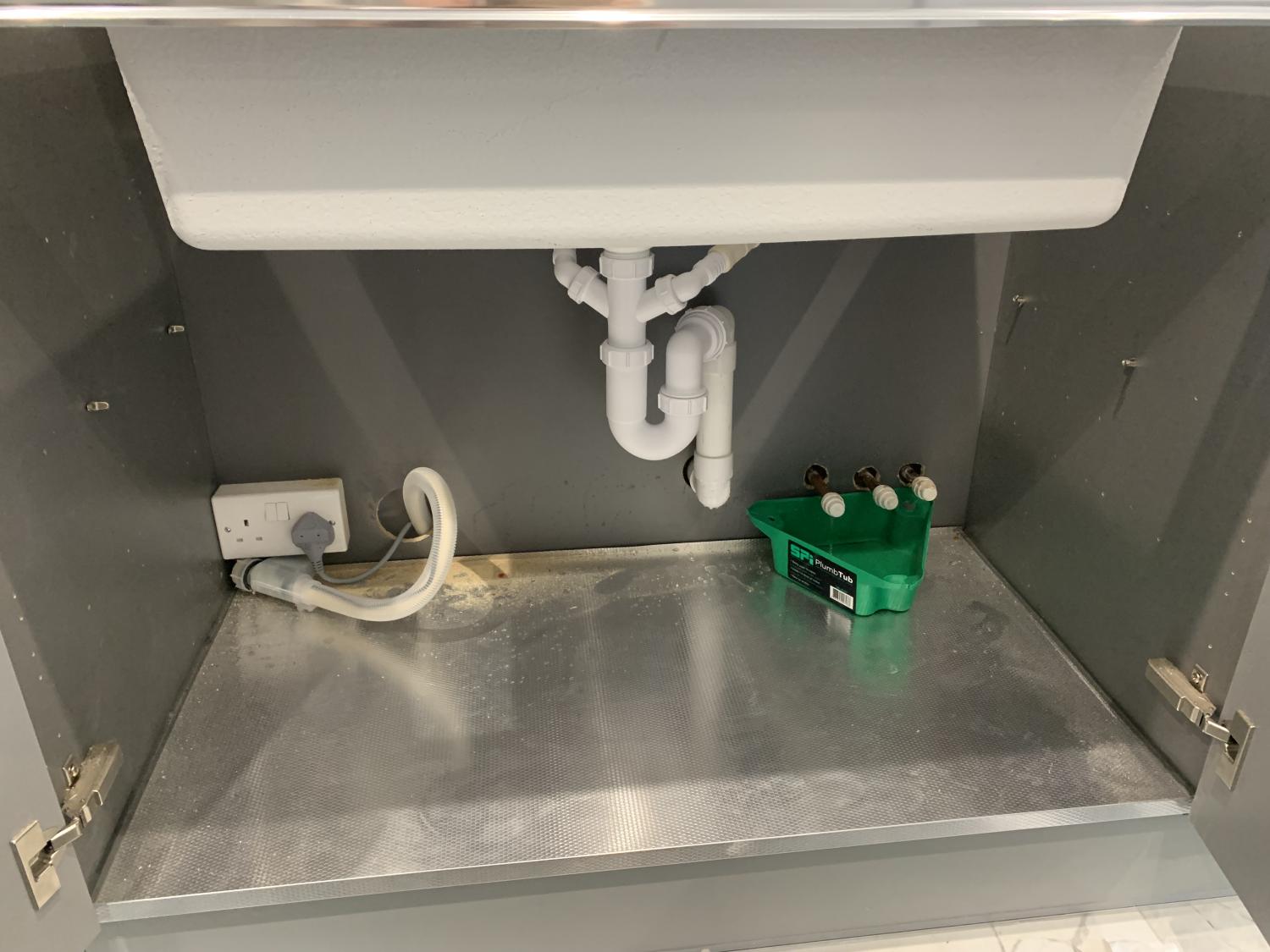 Plumbing Heating and Pipe Work - Finesse UK -  PLUMBING & HEATING LTD