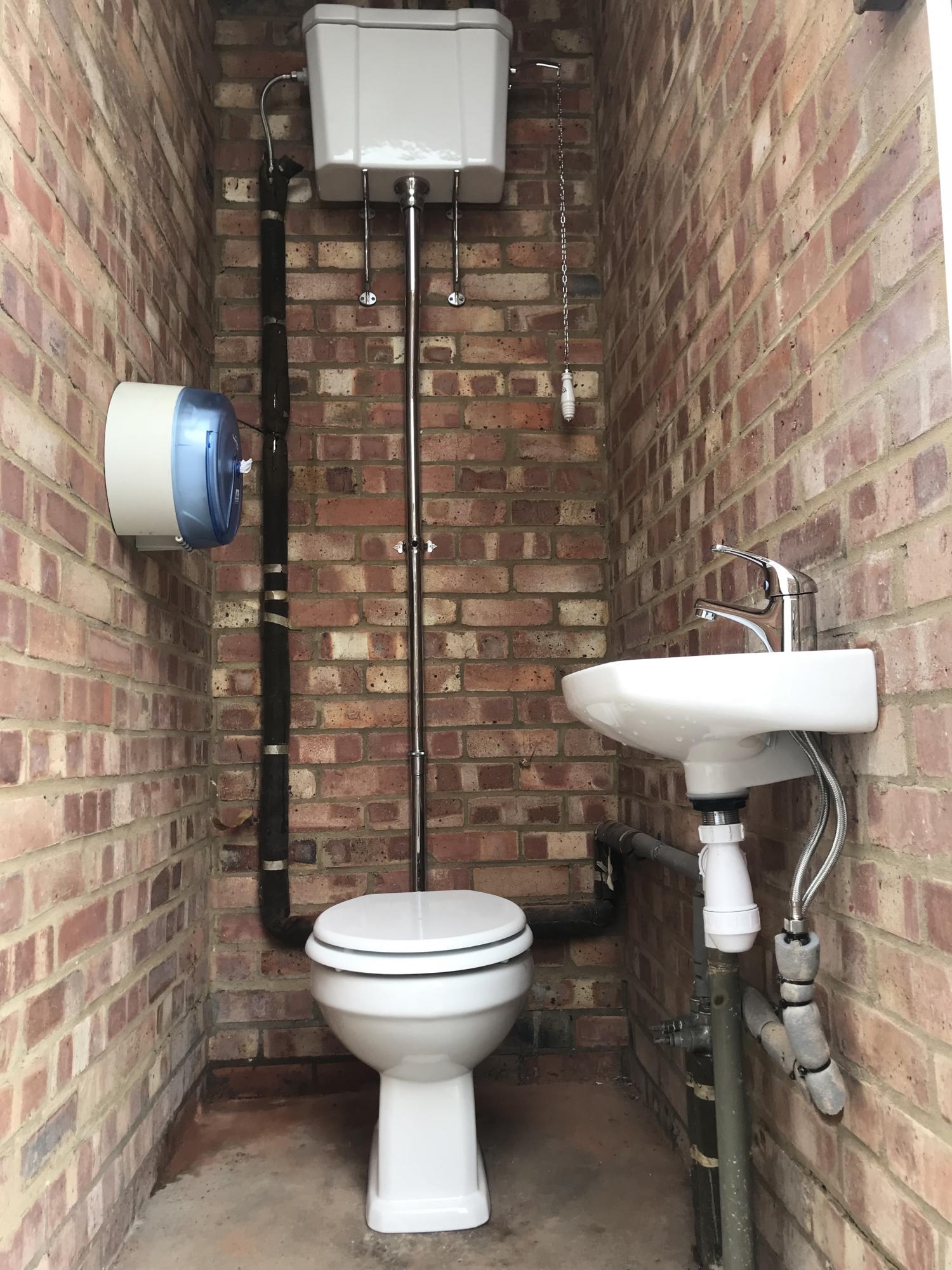 Plumbing Heating and Pipe Work - Finesse UK -  PLUMBING & HEATING LTD