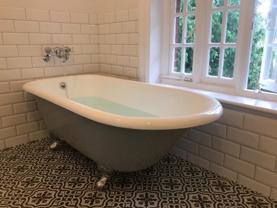 Bathroom installation - Finesse UK -  PLUMBING & HEATING LTD