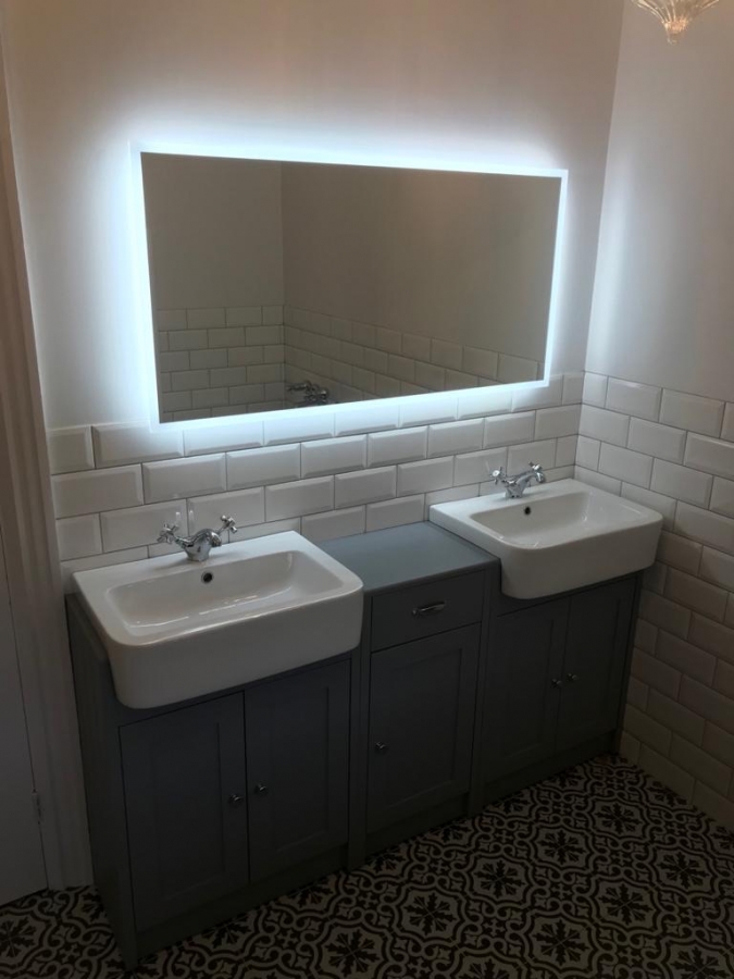 Bathroom installation - Finesse UK -  PLUMBING & HEATING LTD